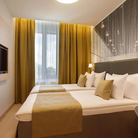 Hotel Centennial Nexus 4*