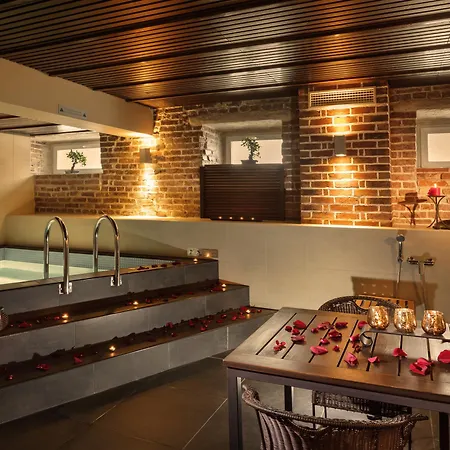 Centennial Nexus Hotel