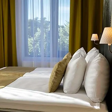 Centennial Nexus Otel