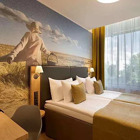 Otel Centennial Nexus
