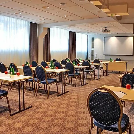 Otel Centennial Nexus 4*