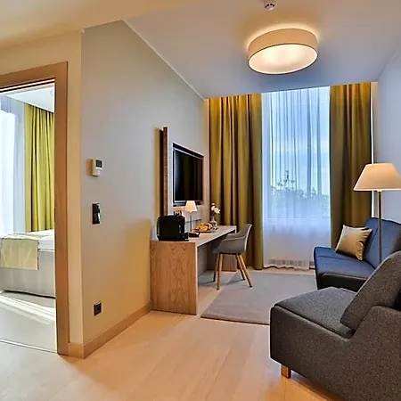 Centennial Nexus Otel Tallinn