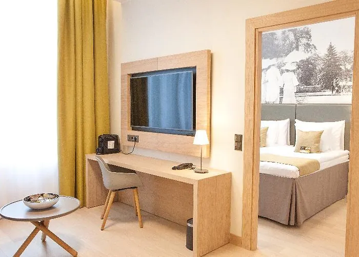 Hotel Centennial Nexus 4*