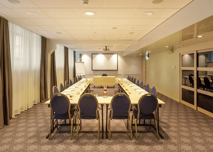 Centennial Nexus فندق 4*