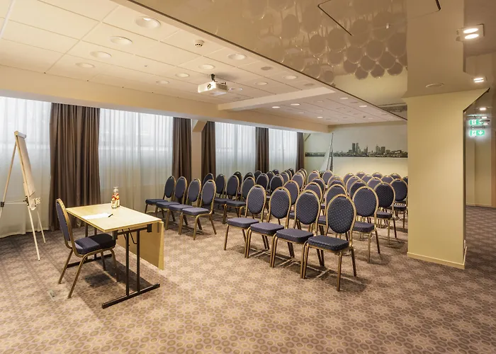 فندق Centennial Nexus