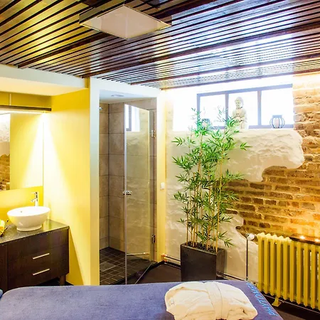 Centennial Nexus Hotel Talin